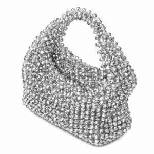<p data-start="133" data-end="545"><strong>• Marka:</strong> Atelier Emine<br data-start="155" data-end="158" /><strong>• Seri:</strong> Crystal Gelato Couture<br data-start="188" data-end="191" /><strong>• Model:</strong> Velora Griselle<br data-start="213" data-end="216" /><strong>• Malzeme:</strong> 8 mm kristal taş ve yüksek dayanımlı fluorocarbon misina<br data-start="283" data-end="286" /><strong>• Boyut:</strong> 20 × 18 × 8 cm (±2 cm)<br data-start="317" data-end="320" /><strong>• Kulp:</strong> Kristal taş kendinden kulp<br data-start="354" data-end="357" /><strong>• İşçilik:</strong> %100 el işçiliği<br data-start="384" data-end="387" /><strong>• Astar:</strong> Saten astar<br data-start="407" data-end="410" /><strong>• Kapanış: </strong>Fermuarlı kapanış<br data-start="438" data-end="441" /><strong>• Kullanım:</strong> El ve omuz taşıma için tasarlanmıştır<br data-start="490" data-end="493" /><strong>• Üretim Süresi:</strong> Siparişe özel üretim